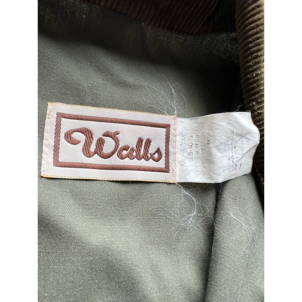 Walls vintage olive